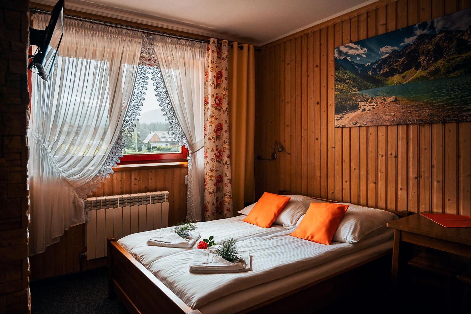 Pokoje Goscinne U Bronka Ciche Male Bagian luar foto